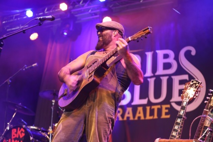 REV PEYTONS BIG DAMN BAND