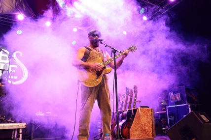 REV PEYTONS BIG DAMN BAND