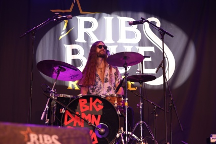 REV PEYTONS BIG DAMN BAND