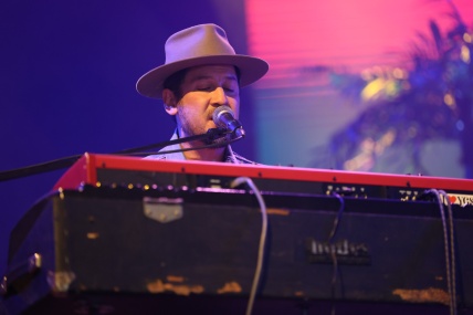 YOUNG GUN SILVER FOX