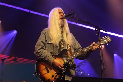 YOUNG GUN SILVER FOX